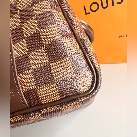 Authentic Louis Vuitton Damier Ebene Canvas Speedy 25 Bandouliere - Picture 9 of 16